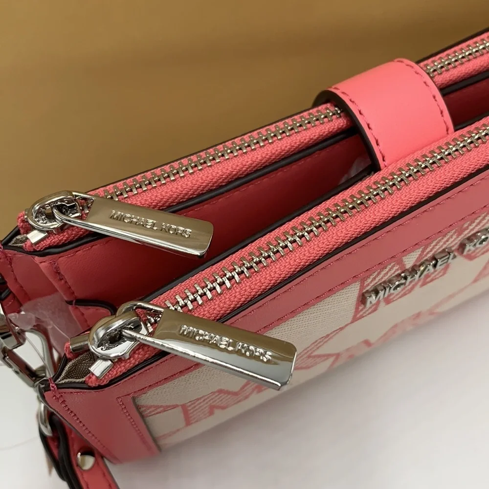 MICHAEL KORS JET SET TRAVEL LARGE DOUBLE ZIP WRISTLET WALLET TEA ROSE COLOR